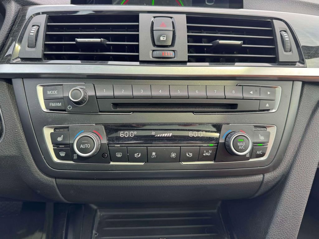 Used 2016 BMW 335i Gran Turismo xDrive image 32