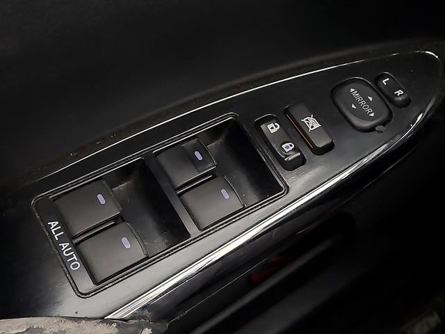 Used 2016 Toyota Avalon XLE image 25