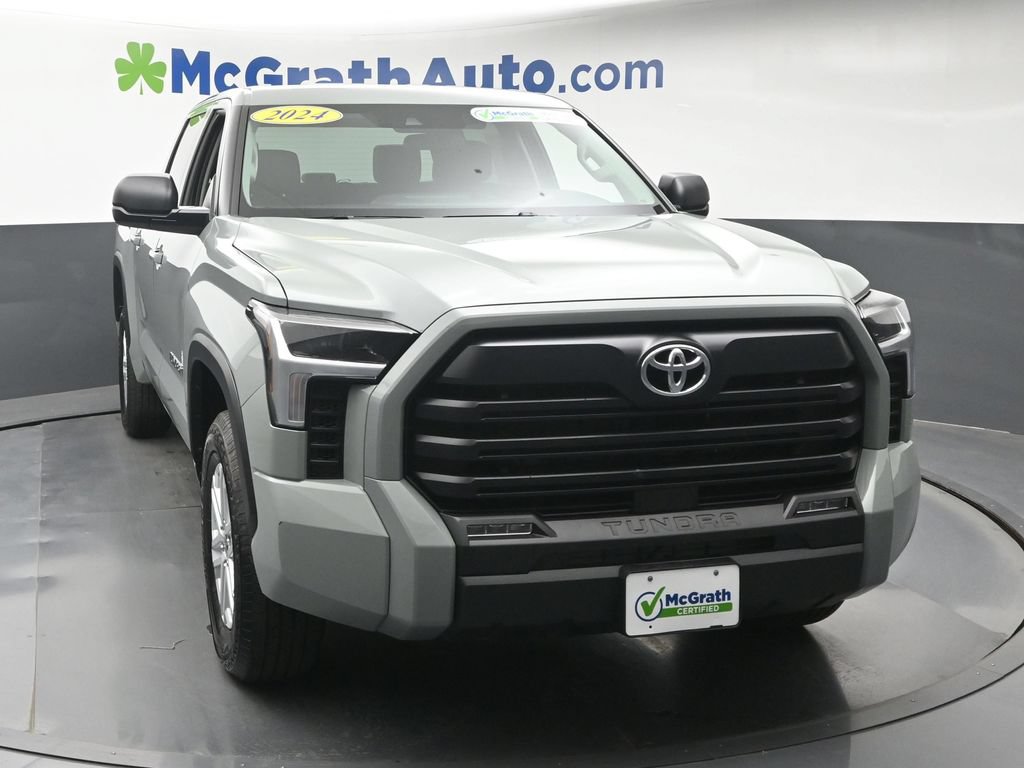 Used 2024 Toyota Tundra SR5 w/ SR5 Premium Package AWD/4WD image 5
