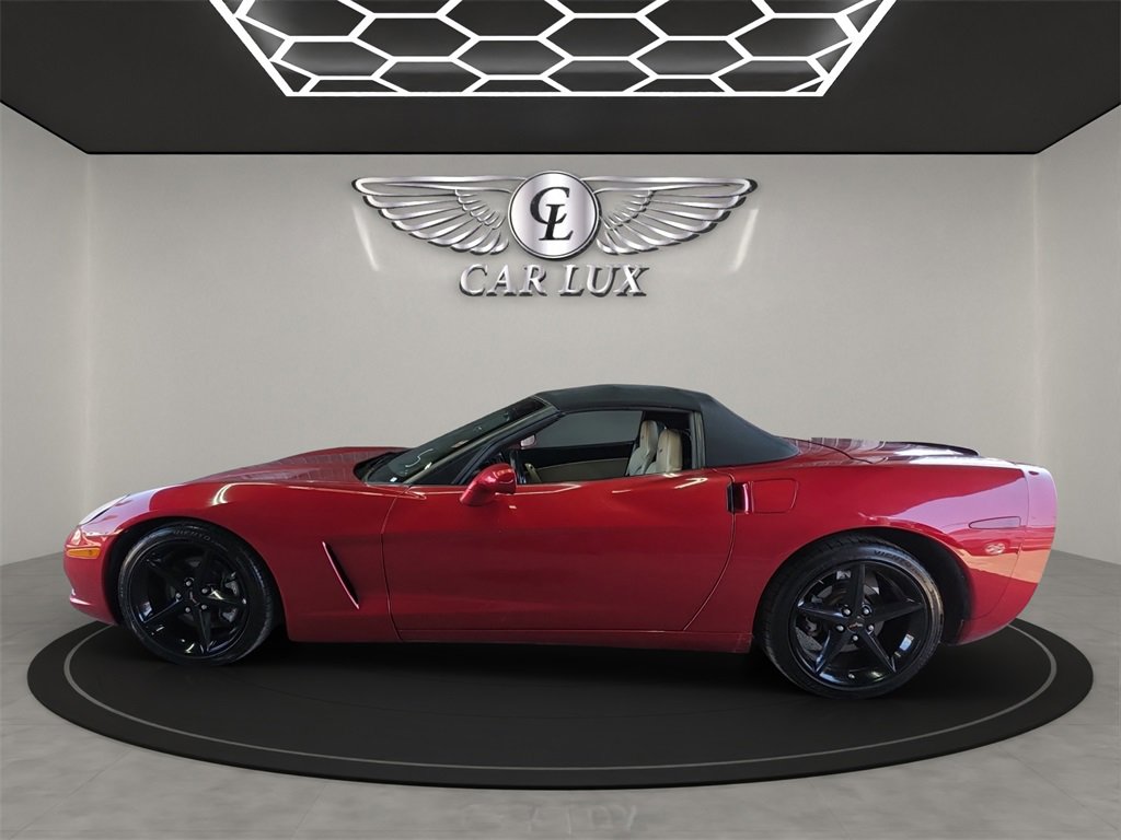 Used 2012 Chevrolet Corvette Convertible w/ 3LT Preferred Equipment Group image 3
