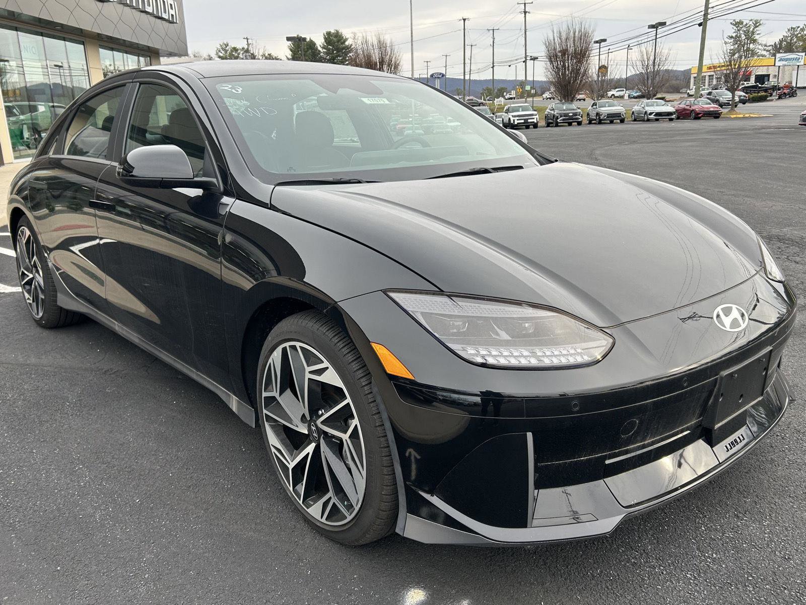 Certified 2023 Hyundai Ioniq 6 SEL w/ Cargo Package image 10