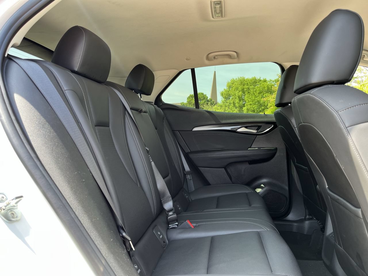 Used 2024 Buick Envision Preferred AWD/4WD image 26