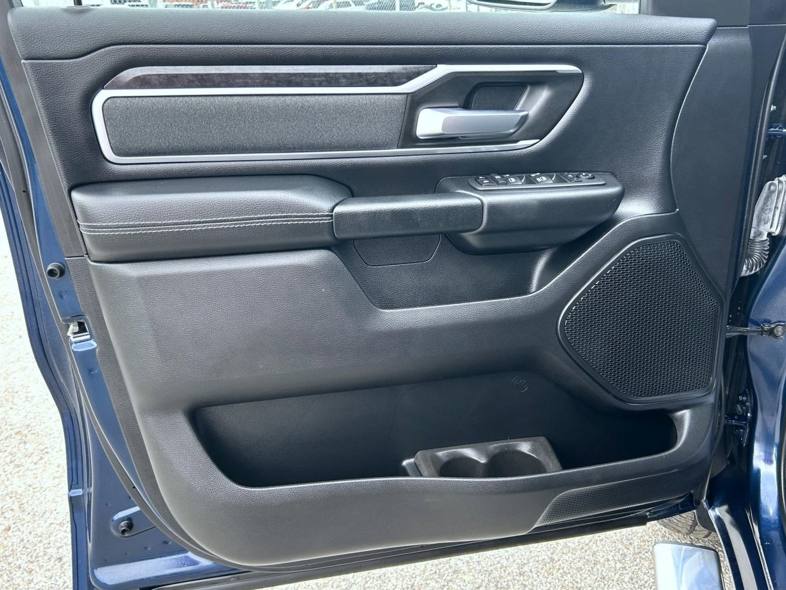 Used 2021 RAM 1500 Big Horn AWD/4WD image 9