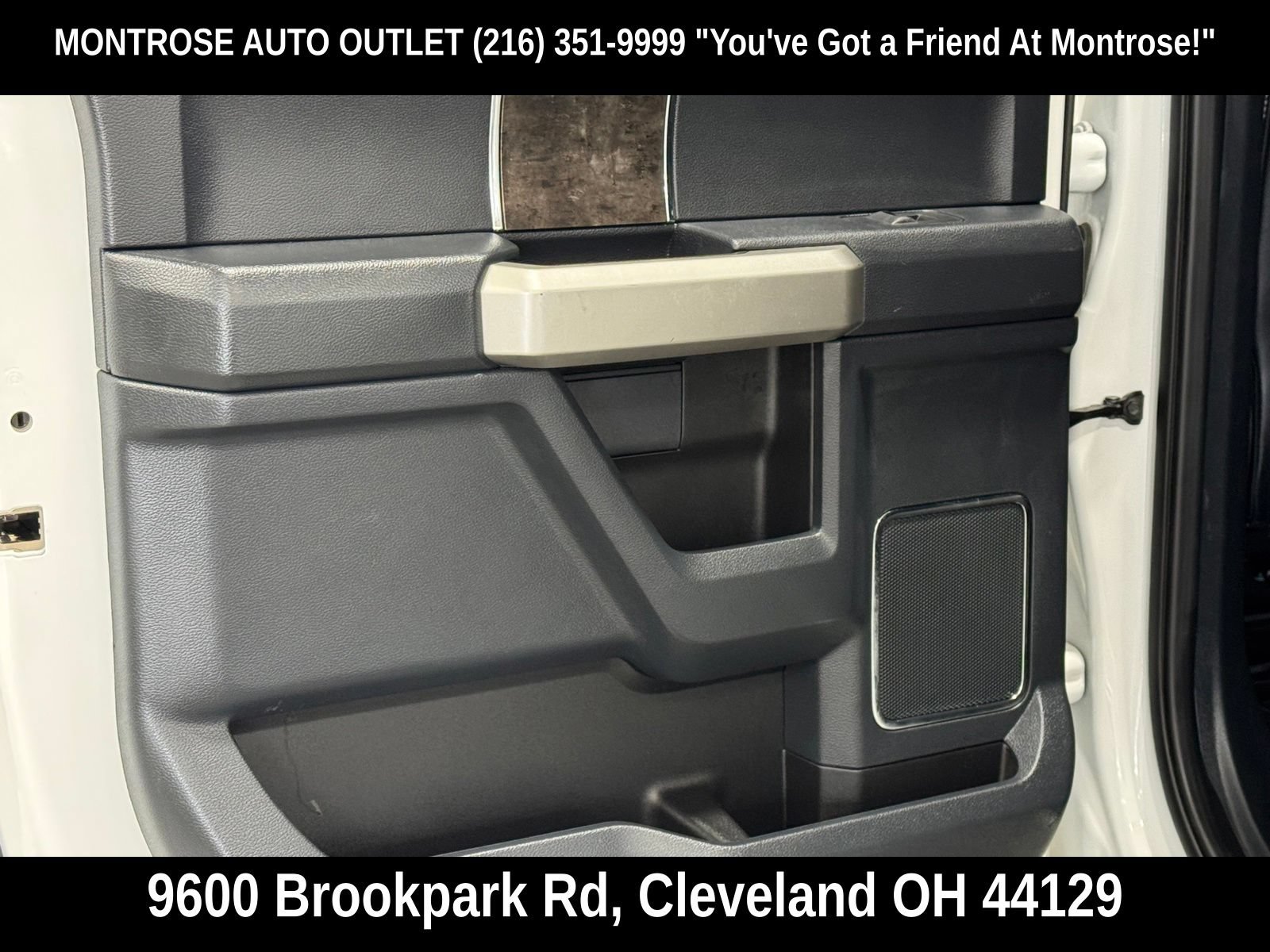 Used 2022 Ford F250 Lariat w/ Black Appearance Package AWD/4WD image 35