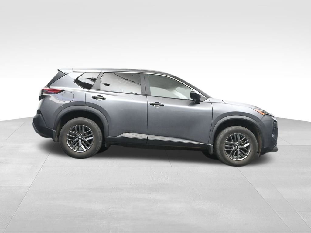 Used 2023 Nissan Rogue S AWD/4WD image 14