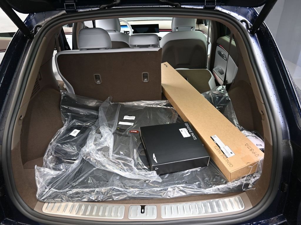 New 2026 Genesis GV70 2.5T Advanced image 17