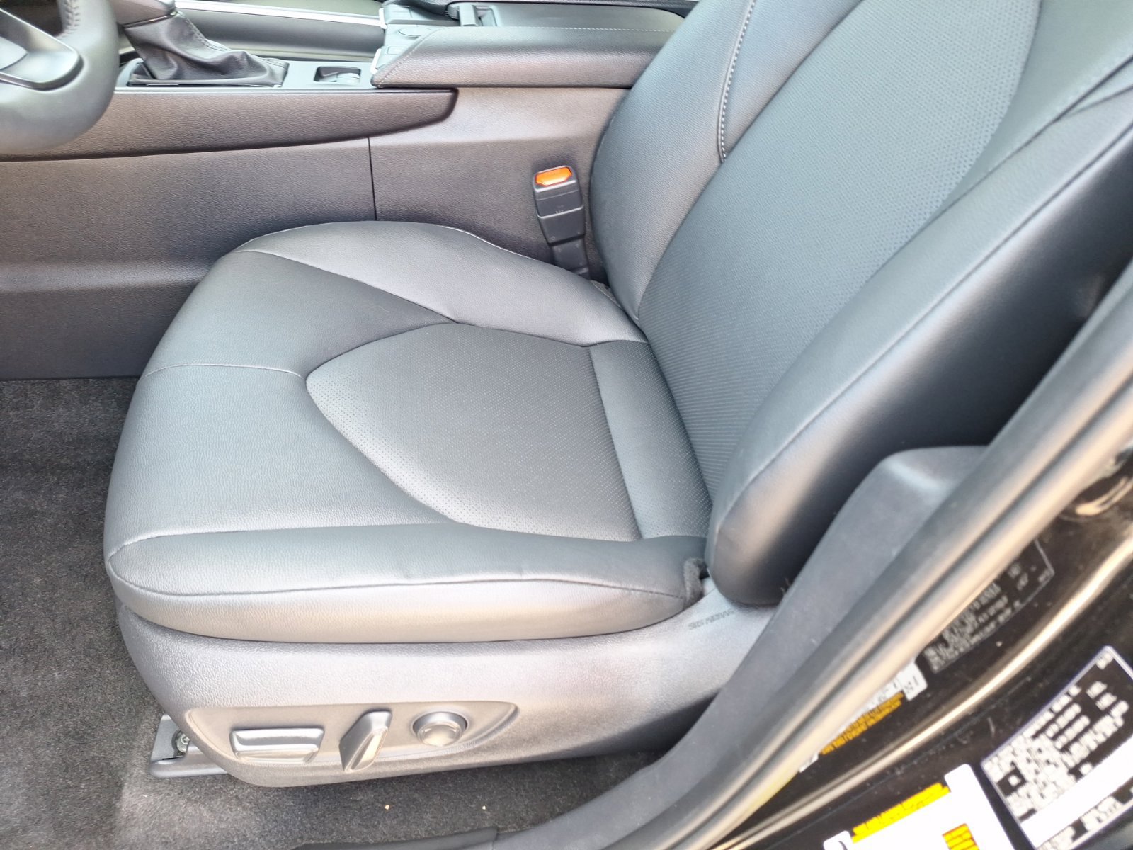 Used 2026 Toyota Grand Highlander AWD image 16