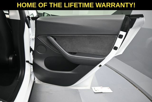 Used 2021 Tesla Model Y Long Range AWD/4WD image 49
