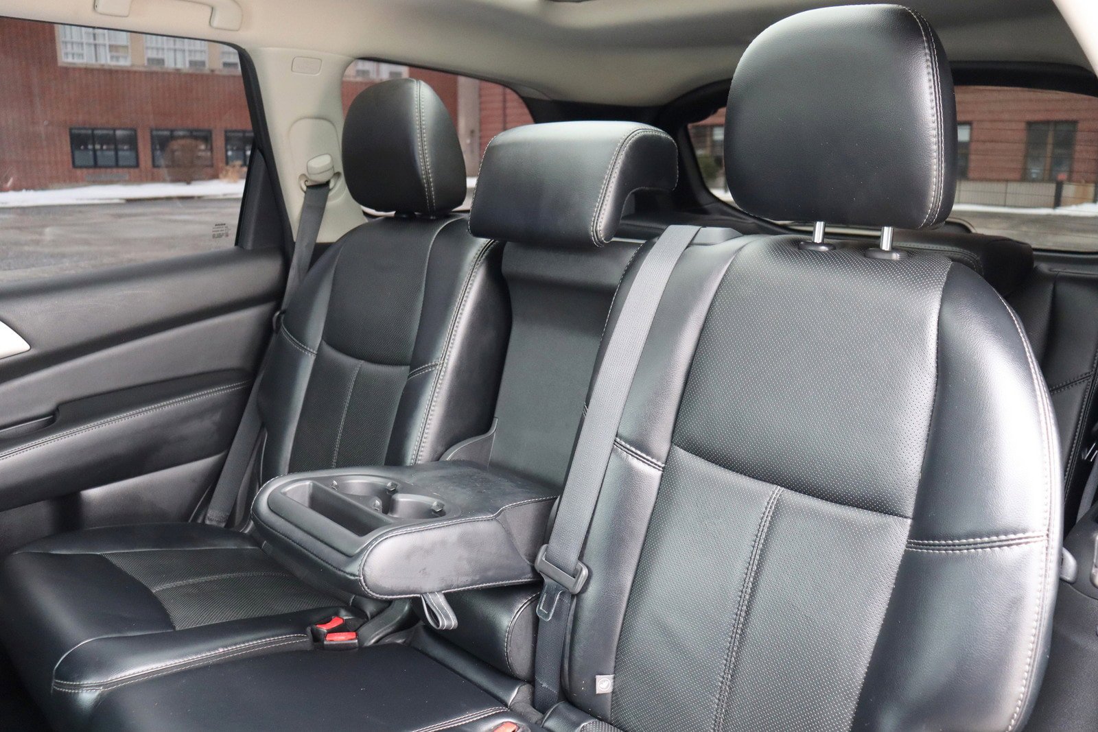 Used 2014 Nissan Pathfinder Platinum w/ Platinum Premium Package image 15