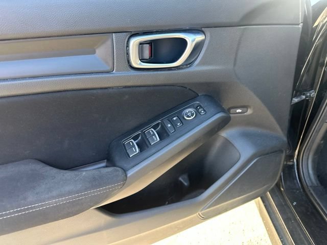 Used 2022 Honda Civic Sport image 16