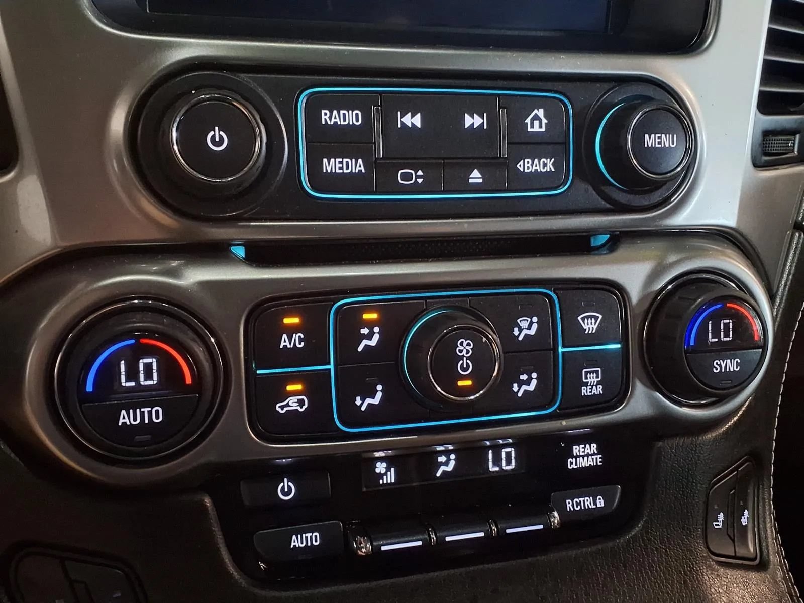 Used 2019 Chevrolet Tahoe LT AWD/4WD image 22