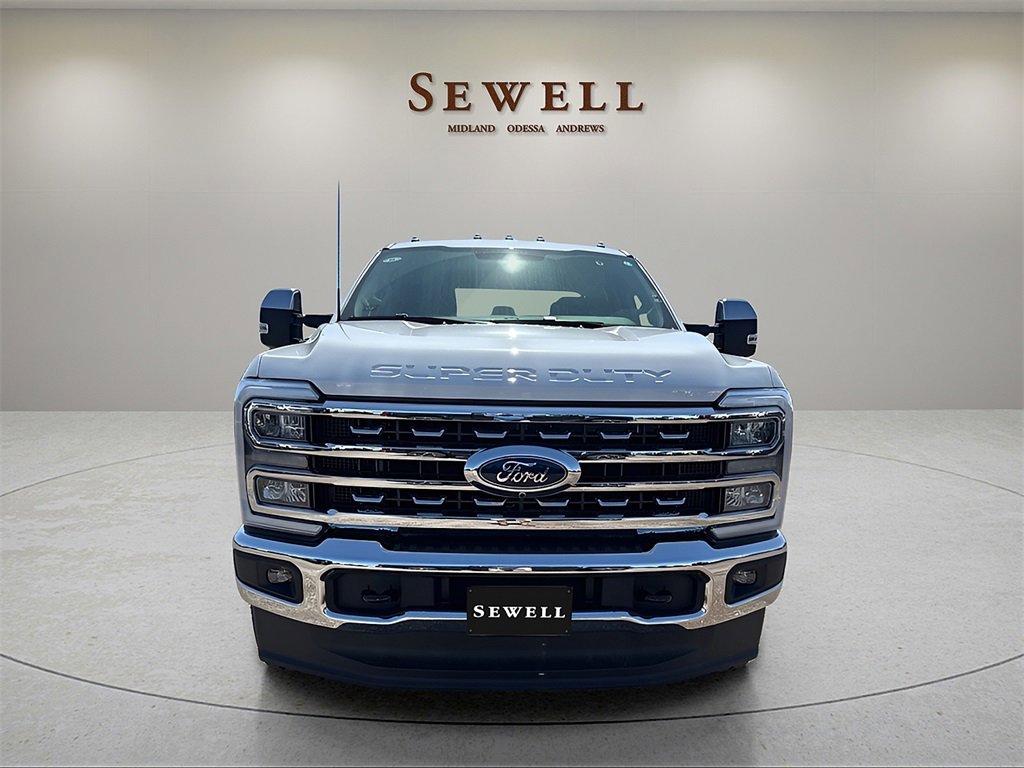 New 2025 Ford F350 Lariat w/ Chrome Package image 8
