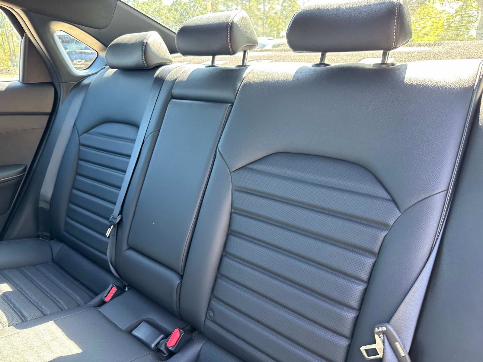 Used 2023 Kia Forte GT-Line w/ GT-Line Premium Package image 13