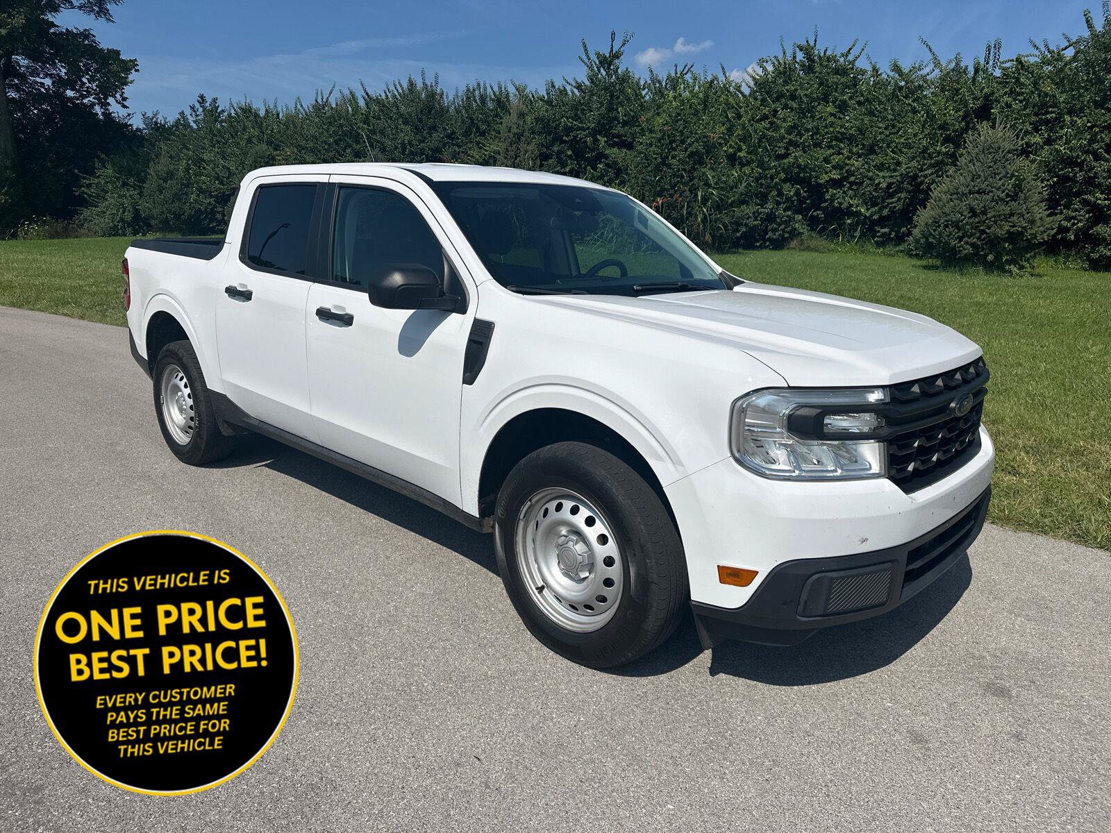Used 2022 Ford Maverick XL FWD image 1