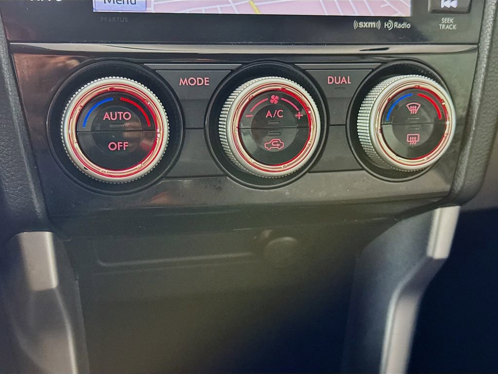 Used 2016 Subaru Forester 2.5i Touring w/ Eyesight & Navigation System image 18