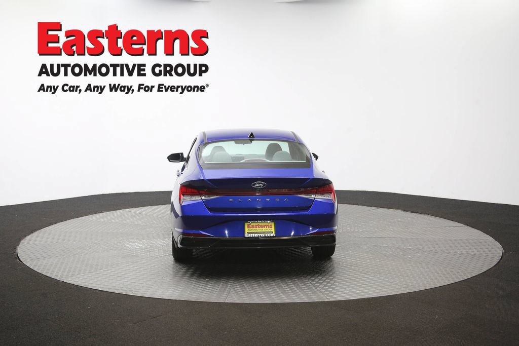 Used 2022 Hyundai Elantra SEL w/ Convenience + Premium Package FWD image 37