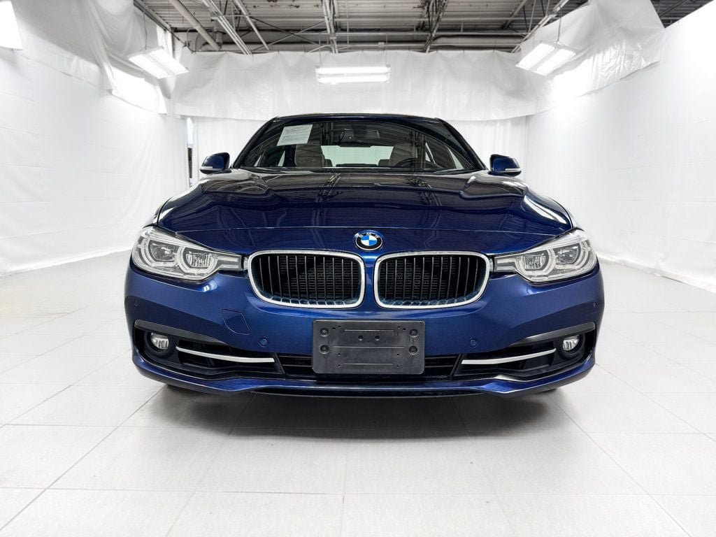 Used 2016 BMW 328i xDrive Sedan AWD/4WD image 2