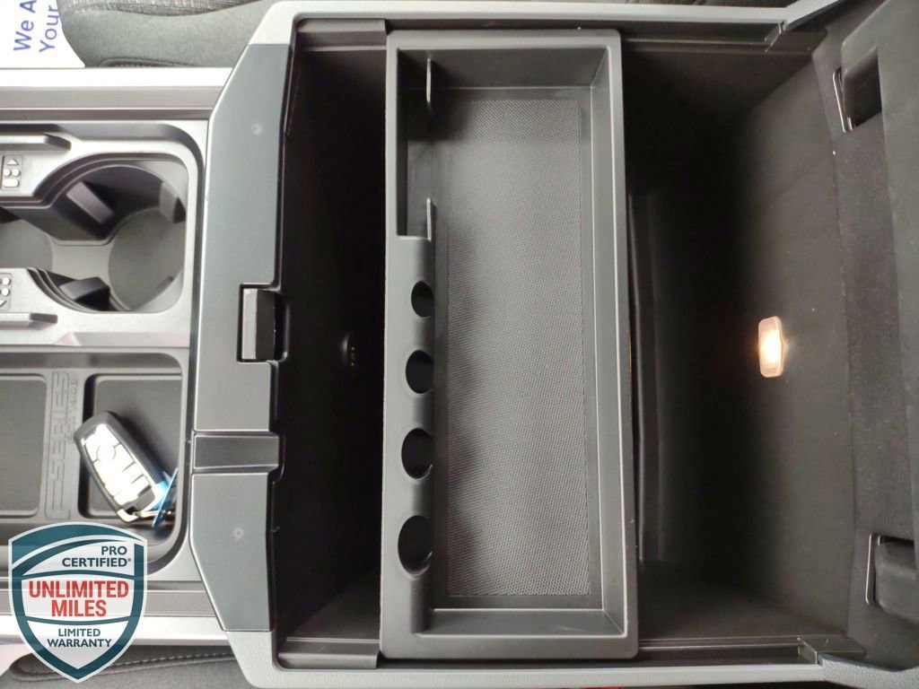 New 2026 Ford F350 XLT w/ XLT Premium Package image 27