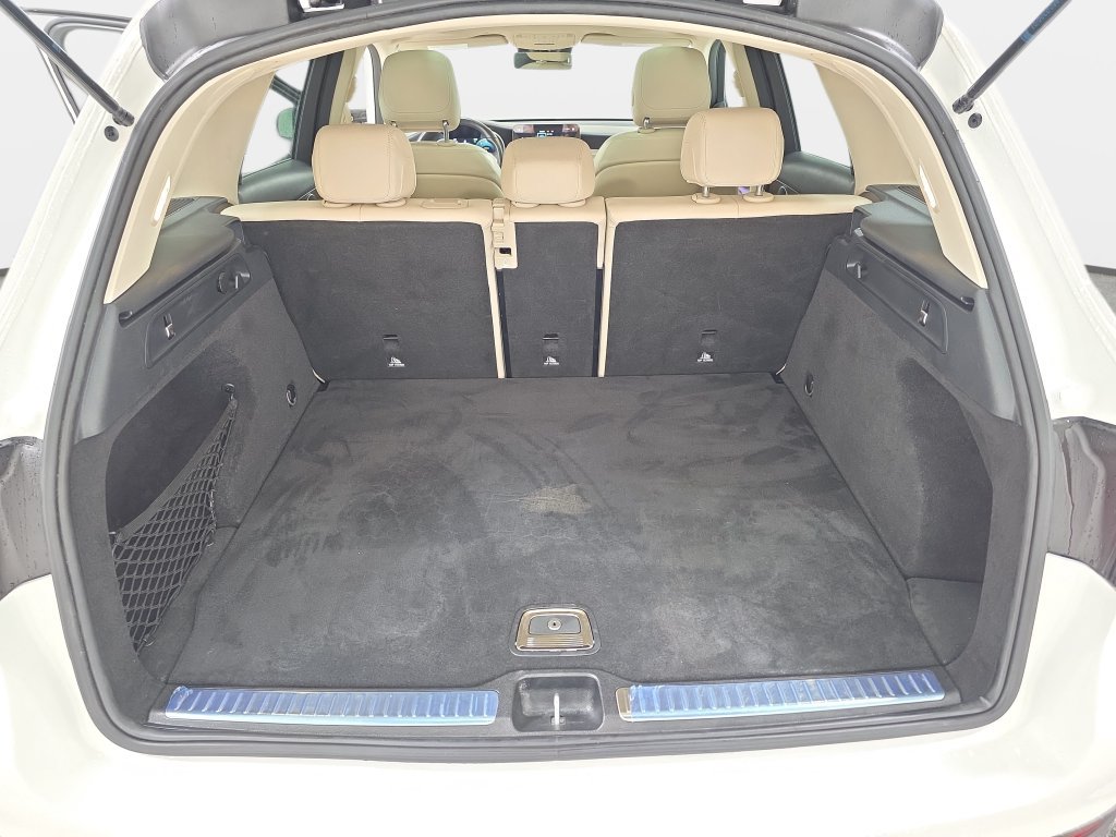 Used 2022 Mercedes-Benz GLC 300 4MATIC image 35