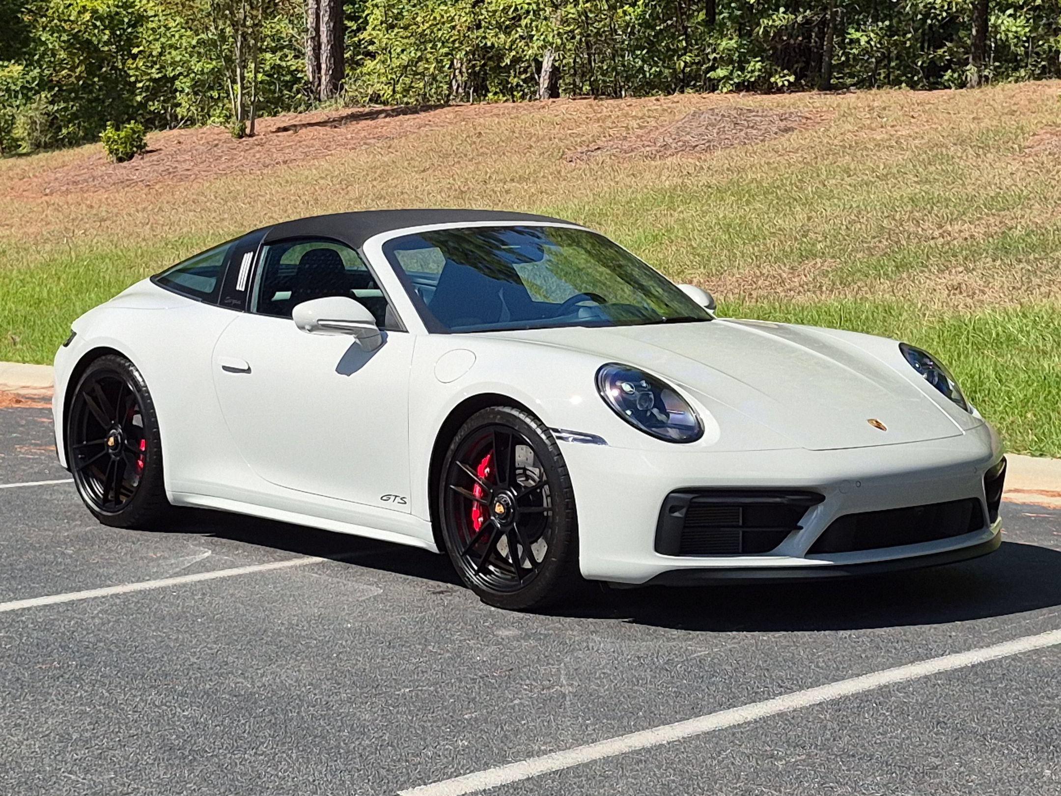 Certified 2023 Porsche 911 Targa 4 GTS AWD/4WD image 32