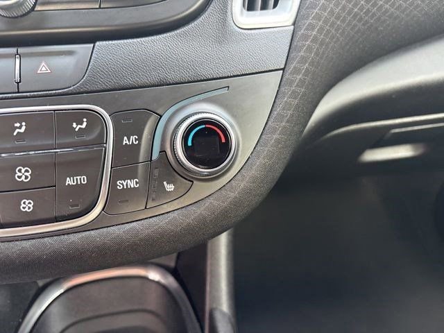 Used 2023 Chevrolet Malibu LT image 25