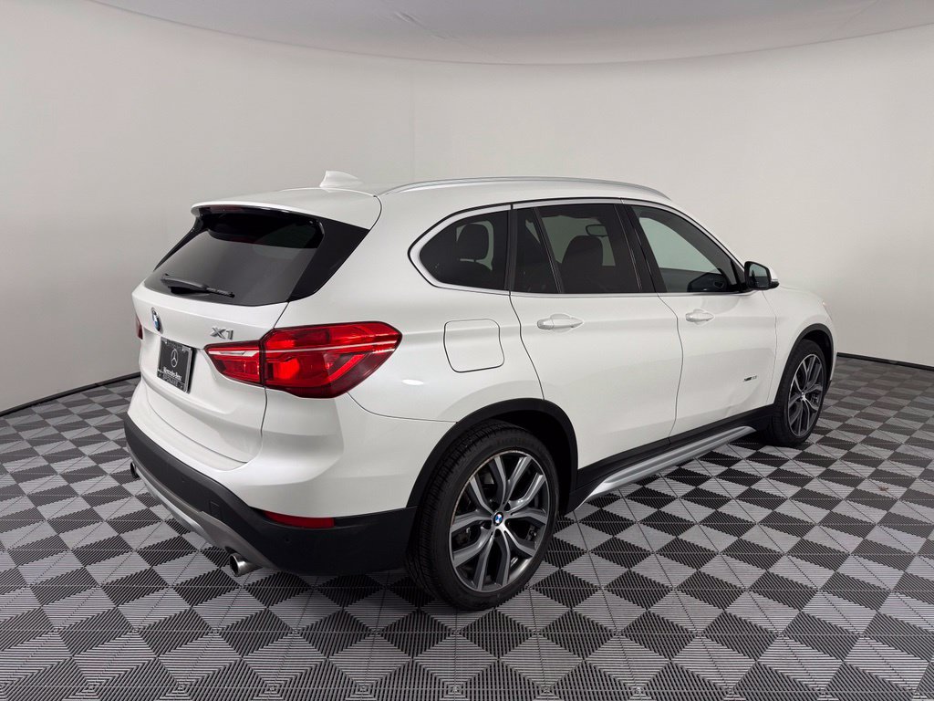 Used 2017 BMW X1 xDrive28i AWD/4WD image 9