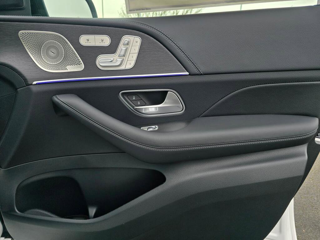 New 2026 Mercedes-Benz GLE 53 AMG 4MATIC Coupe image 26