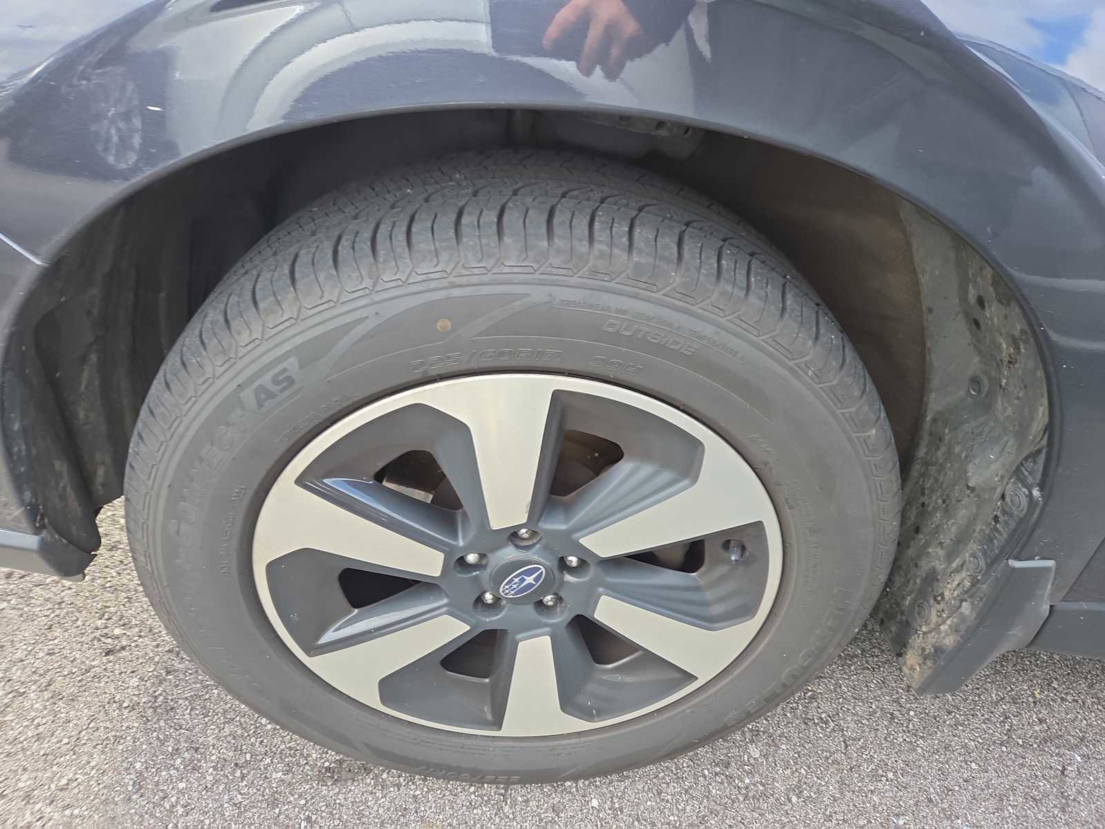 Used 2018 Subaru Forester 2.5i Limited image 9