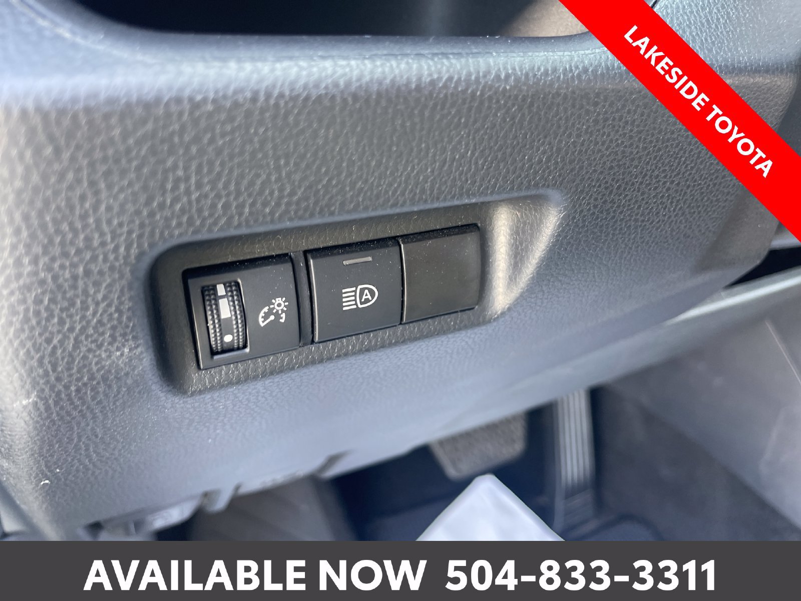 Used 2024 Toyota RAV4 XLE FWD image 25