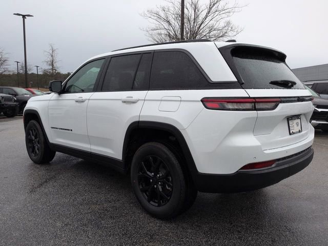 New 2026 Jeep Grand Cherokee Altitude RWD image 6