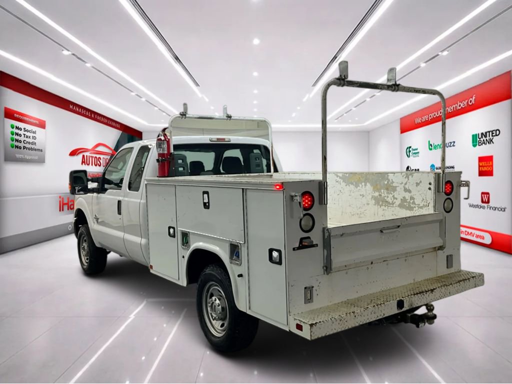 Used 2015 Ford F250 XL w/ Power Equipment Group image 5