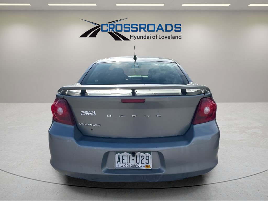 Used 2013 Dodge Avenger SE image 5