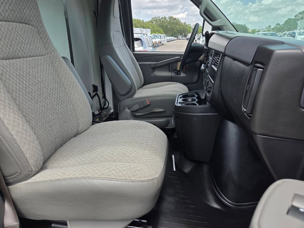 New 2026 Chevrolet Express 3500 w/ Power Convenience Package RWD image 19