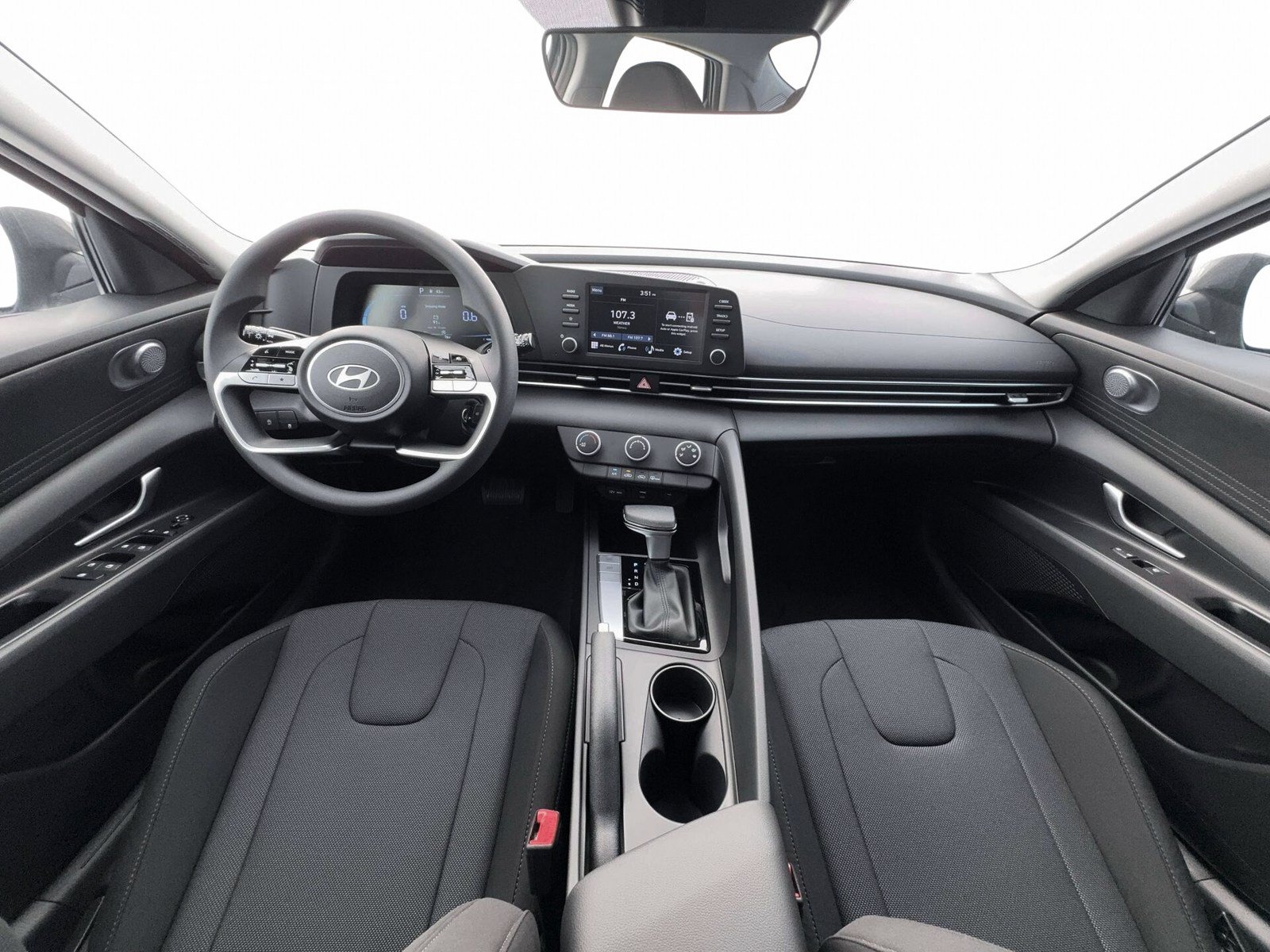 New 2026 Hyundai Elantra SE FWD image 13