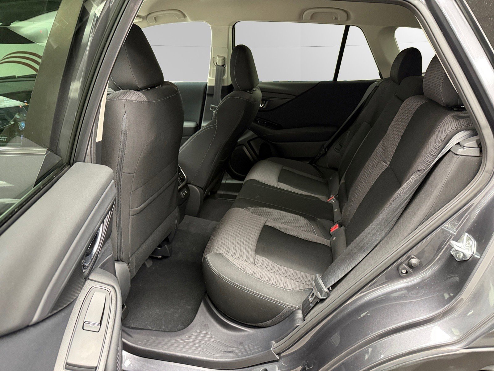 Used 2022 Subaru Outback Premium image 13