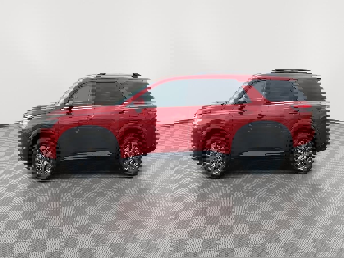 Used 2024 Nissan Pathfinder SV image 4