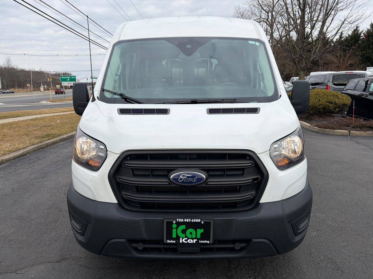 Used 2020 Ford Transit 150 XL RWD image 5