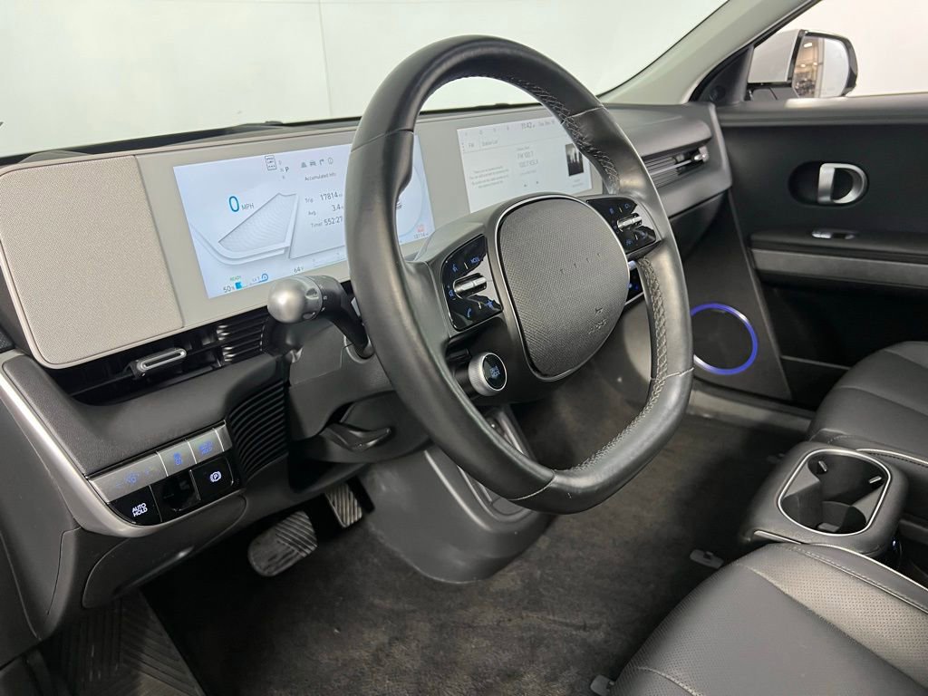Used 2023 Hyundai Ioniq 5 Limited image 24