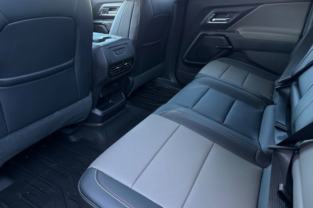 New 2026 Chevrolet Silverado EV Trail Boss AWD/4WD image 12