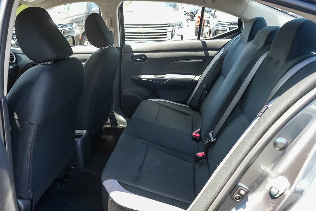 Used 2025 Nissan Versa S w/ S Plus Package FWD image 17