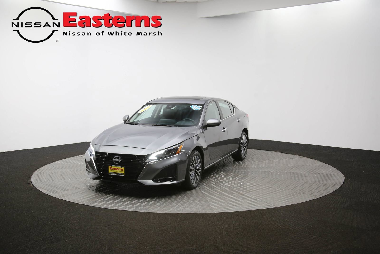 Used 2024 Nissan Altima 2.5 SV w/ SV Premium Package image 95
