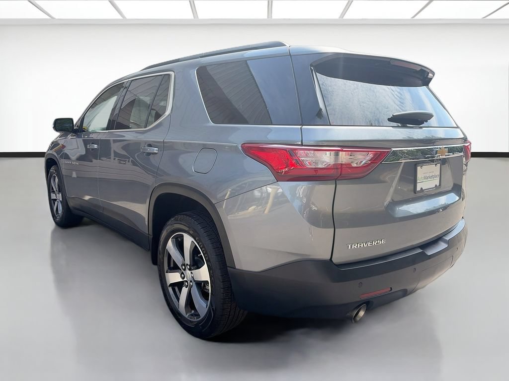 Used 2019 Chevrolet Traverse LT w/ LT Premium Package FWD image 5