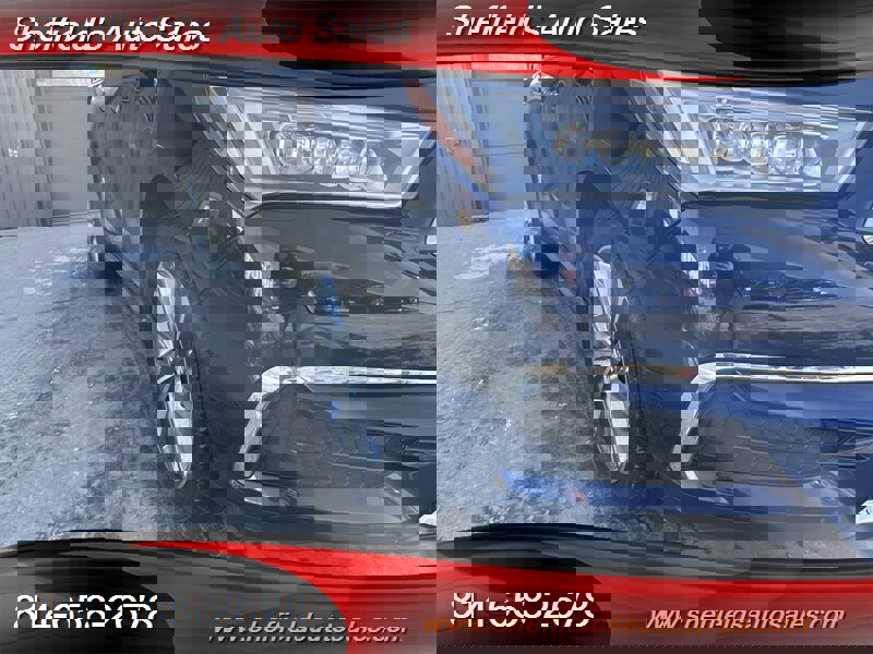 Used 2017 Acura MDX SH-AWD w/ Technology Package image 11