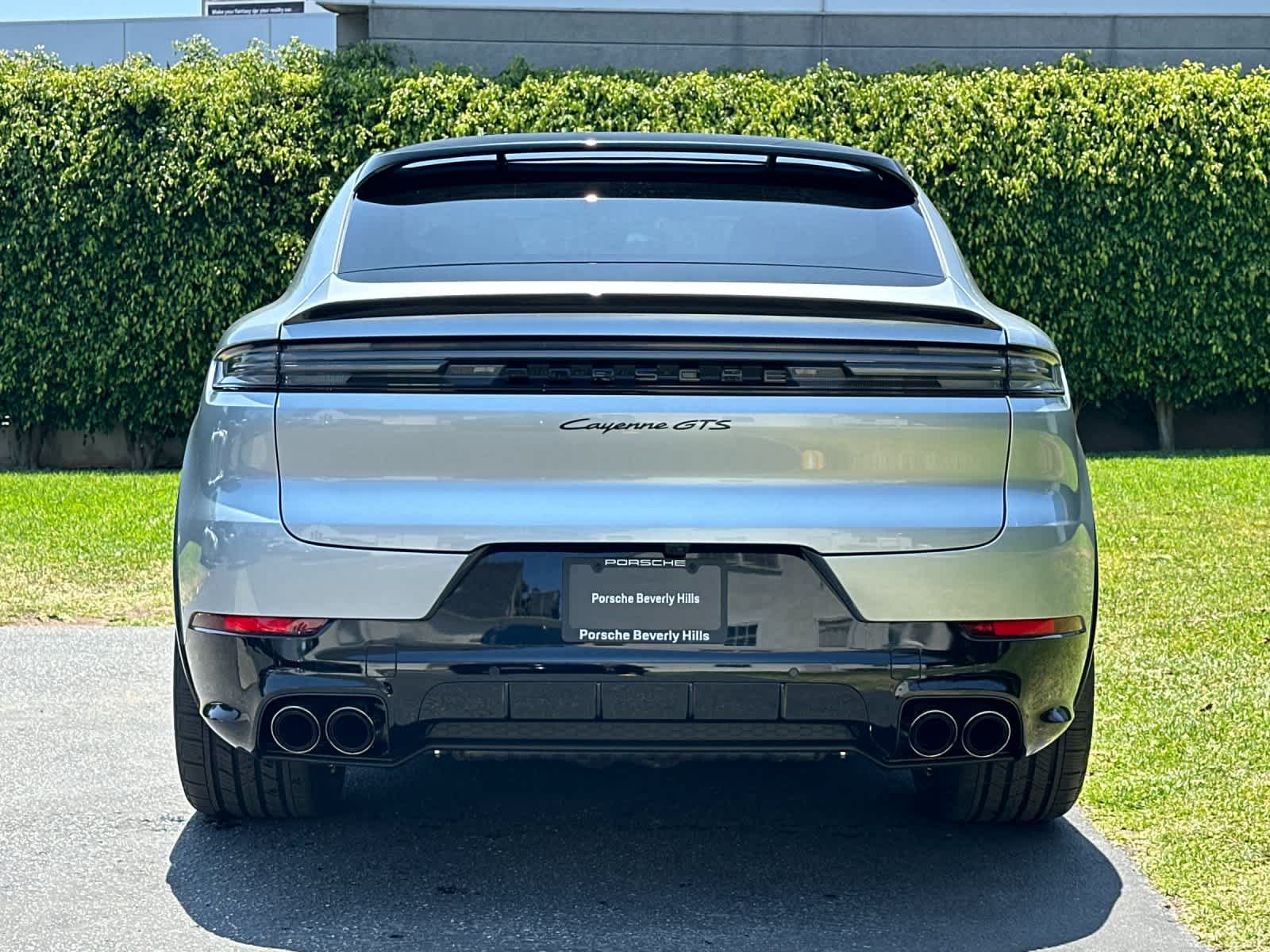 New 2026 Porsche Cayenne GTS AWD/4WD image 7