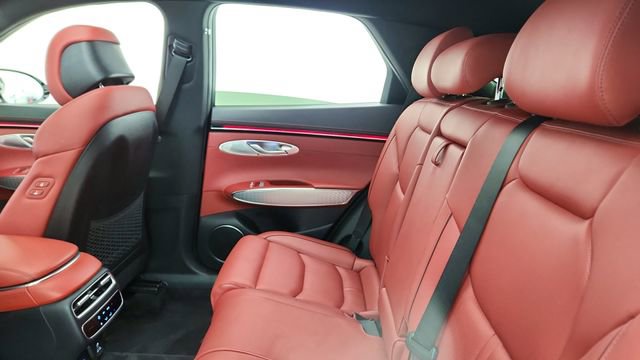 Used 2026 Genesis GV70 2.5T Sport Prestige image 30