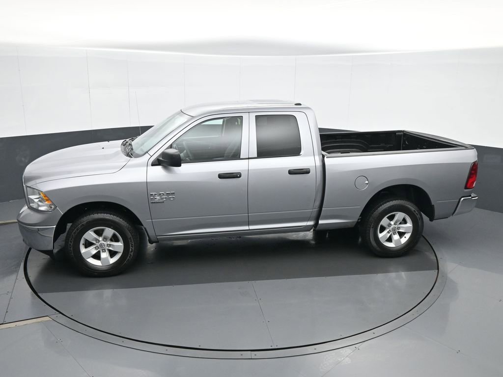 Used 2024 RAM 1500 Classic SLT image 17