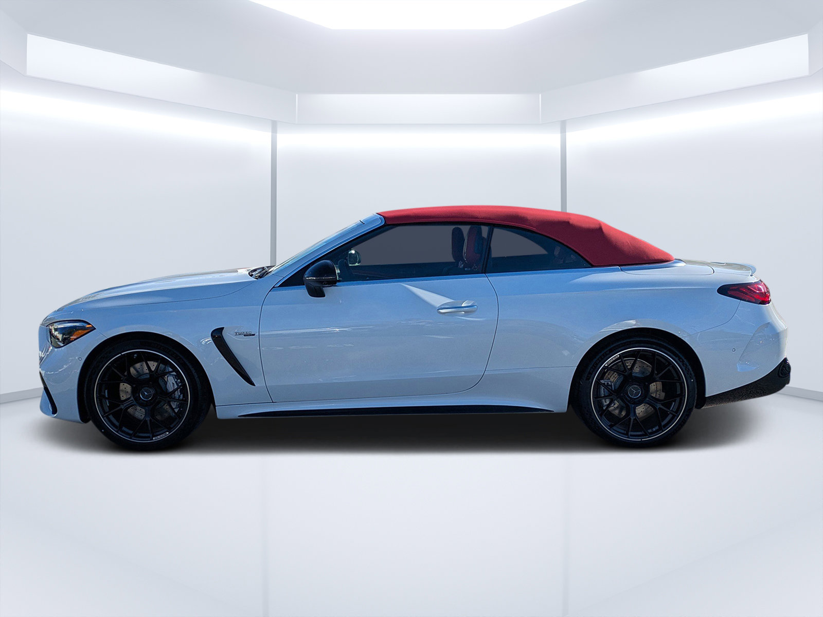 New 2026 Mercedes-Benz CLE 53 AMG 4MATIC Cabriolet image 9