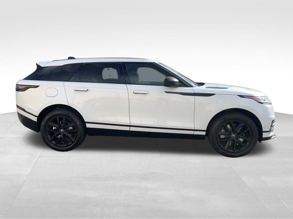 New 2026 Land Rover Range Rover Velar Dynamic SE image 4