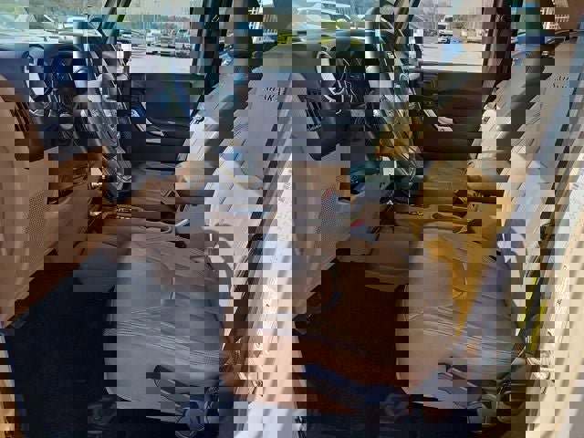 Used 2016 Jeep Wrangler Unlimited Sahara w/ Max Tow Package image 18