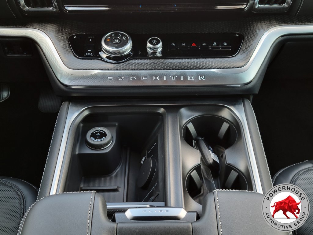 New 2027 Ford Expedition Max Platinum w/ Stealth Appearance Package AWD/4WD image 26